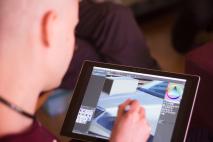 Entryjä syntyi vielä partyillä